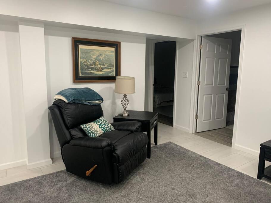 2 Bedroom Apartment- Close To Hershey Park, Hollywood Casino And Downtown 해리스버그 외부 사진